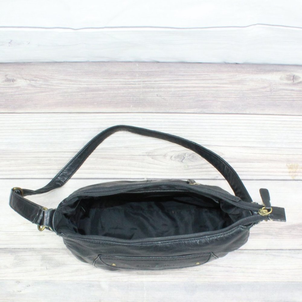Stone Mountain Womens Black Nylon Shoulder Crossbody Bag - Picture 7 of 9